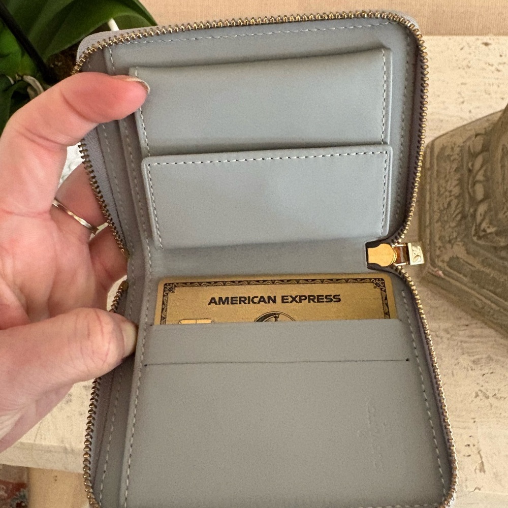 Louis Vuitton Yellow Monogram Vernis Leather Zippy Compact Wallet - Picture 9 of 13